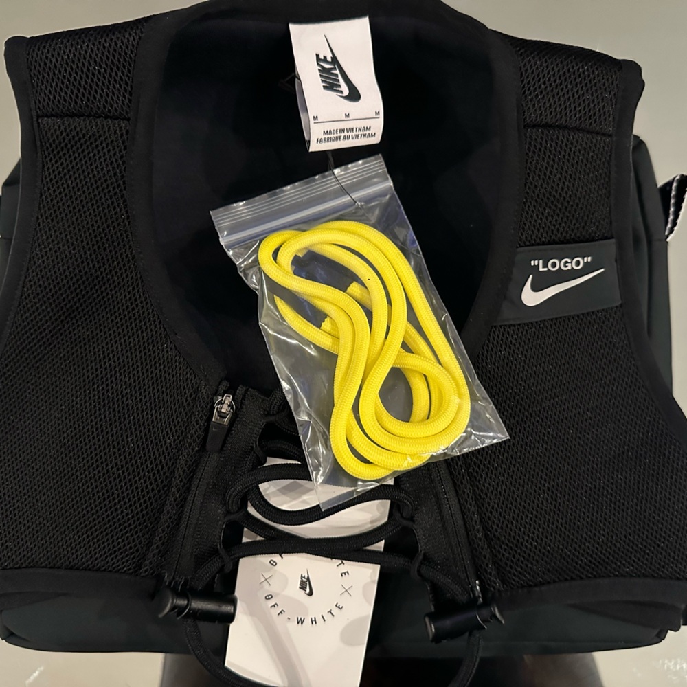 Off White X Nike Utility Vest Bag Black - (Medium)